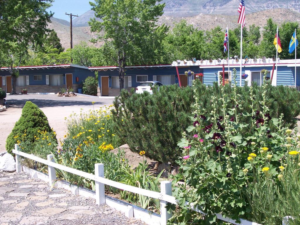 Toiyabe Motel Walker Esterno foto